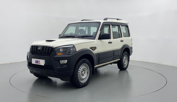 2017 Mahindra Scorpio S4+Intelli Hybrid 2WD, Diesel, Manual, 33,431 km, Left Front Diagonal