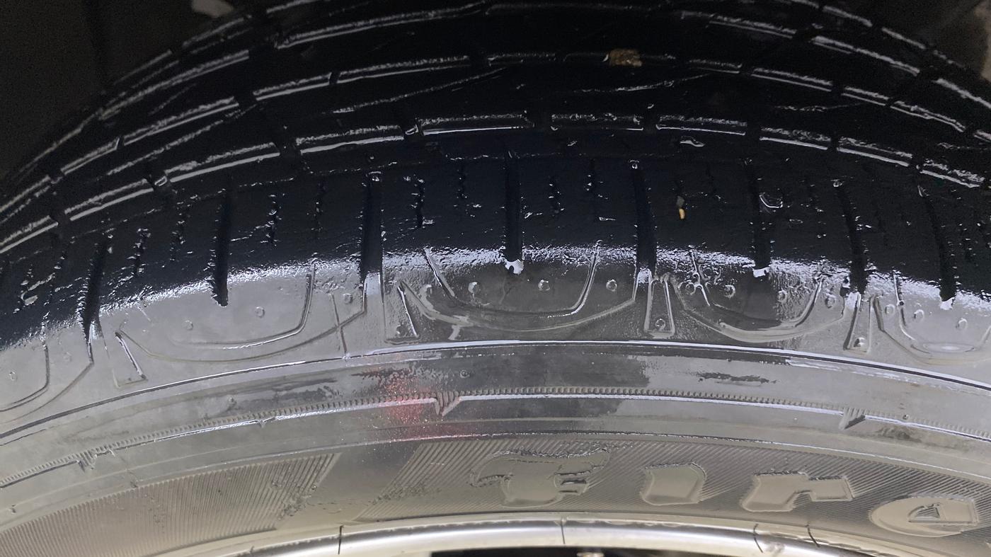 2018 Jeep Compass LIMITED 1.4 PETROL AT, Petrol, Automatic, 95,369 km, Left Front Tyre Tread