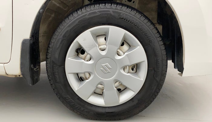 2015 Maruti Wagon R 1.0 LXI CNG, CNG, Manual, 73,116 km, Right Front Wheel