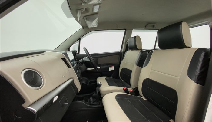 2015 Maruti Wagon R 1.0 LXI CNG, CNG, Manual, 73,116 km, Right Side Front Door Cabin