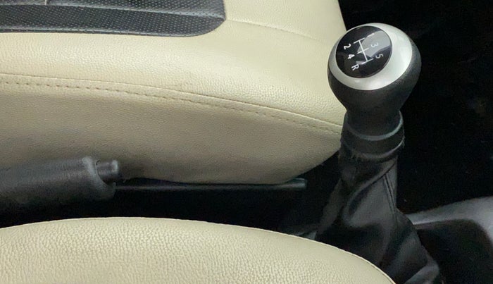 2015 Maruti Wagon R 1.0 LXI CNG, CNG, Manual, 73,116 km, Gear Lever