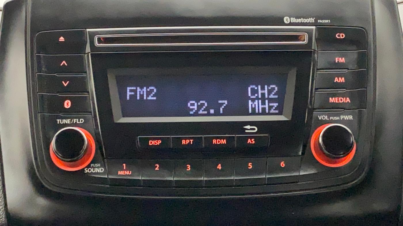 2018 Maruti Swift VXI AMT, Petrol, Automatic, 87,805 km, Infotainment System