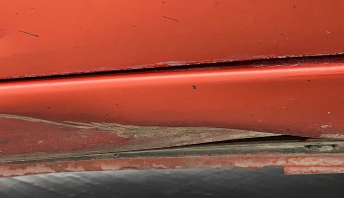 2018 Maruti Swift VXI AMT, Petrol, Automatic, 87,805 km, Right running board - Slightly dented