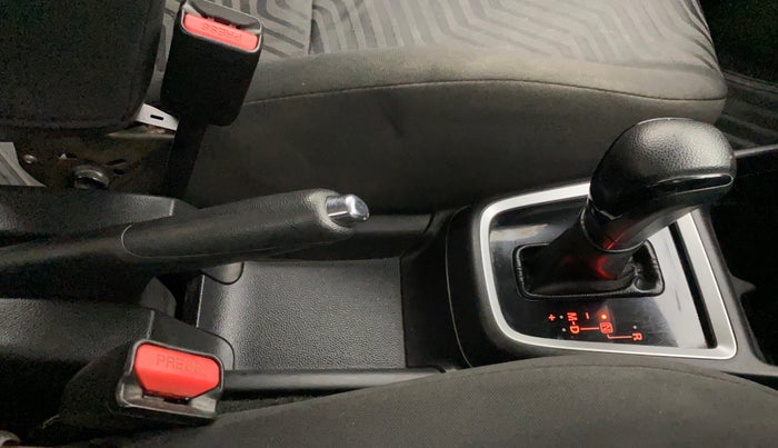 2018 Maruti Swift VXI AMT, Petrol, Automatic, 87,805 km, Gear Lever