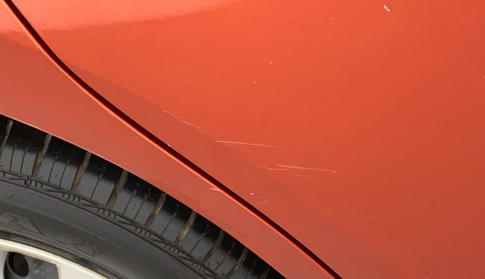 2018 Maruti Swift VXI AMT, Petrol, Automatic, 87,805 km, Right rear door - Minor scratches