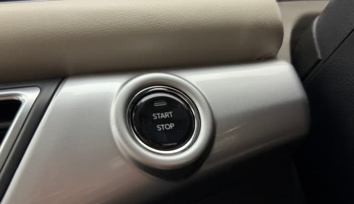 2023 Mahindra XUV700 AX 7 P MT 7 STR, Petrol, Manual, 12,238 km, Keyless Start/ Stop Button