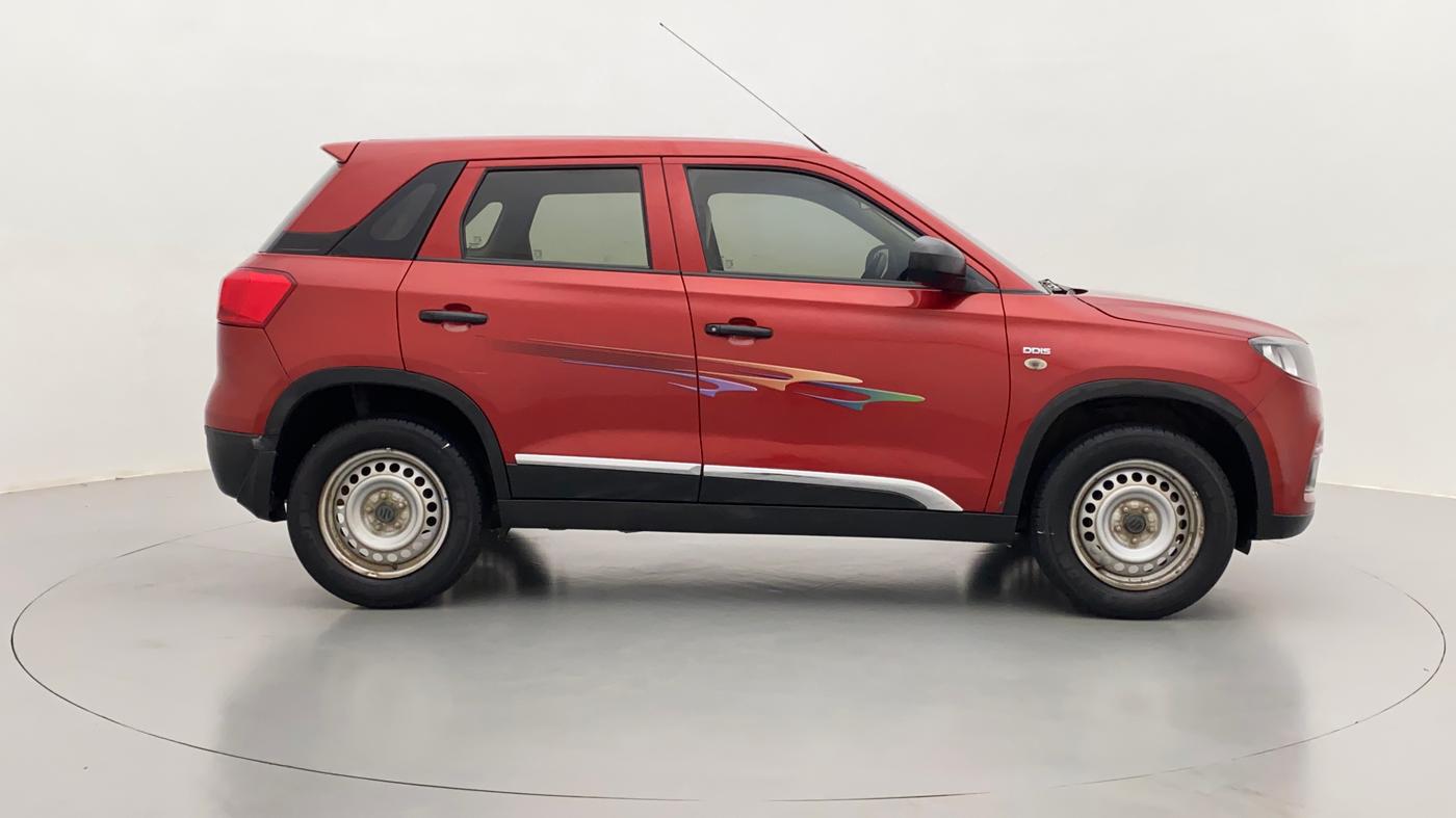 2016 Maruti Vitara Brezza LDI OPT, Diesel, Manual, 94,736 km, Right Side View