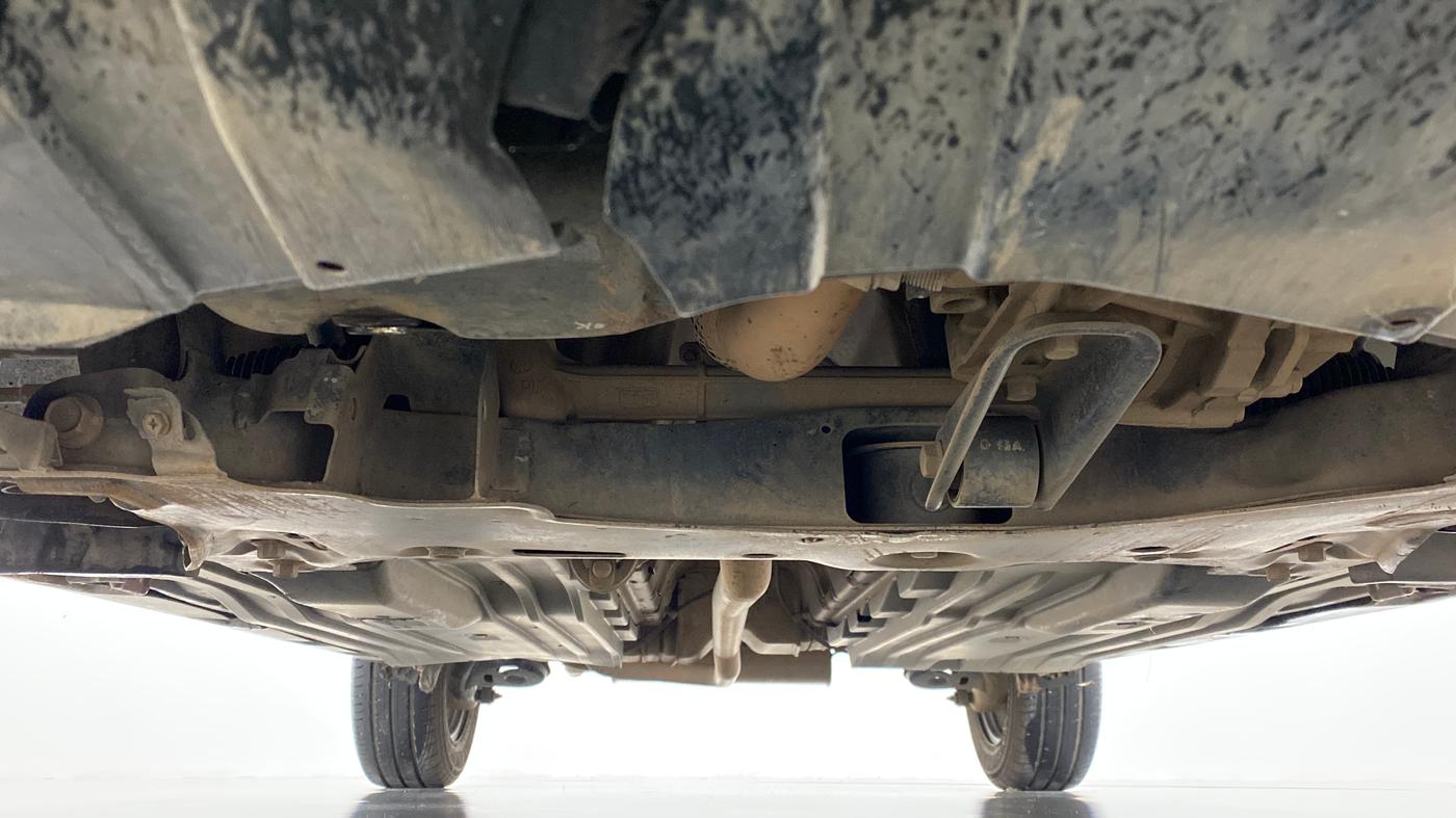 2016 Maruti Vitara Brezza LDI OPT, Diesel, Manual, 94,736 km, Front Underbody