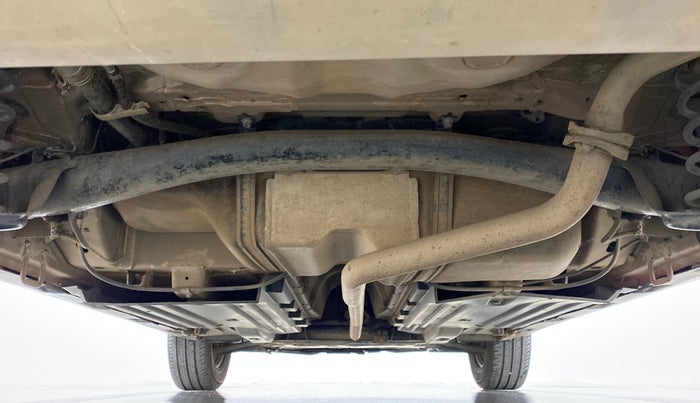 2016 Maruti Vitara Brezza LDI OPT, Diesel, Manual, 94,736 km, Rear Underbody