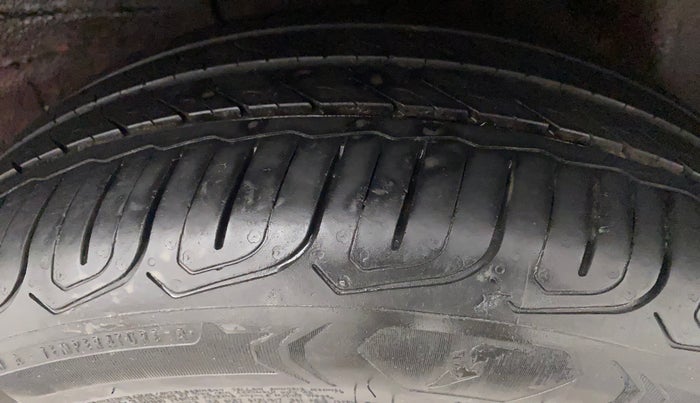 2021 Tata ALTROZ XZ PLUS PETROL, Petrol, Manual, 25,858 km, Left Rear Tyre Tread