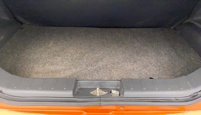 2015 Maruti Alto K10 VXI AMT, Petrol, Automatic, 61,739 km, Boot Inside