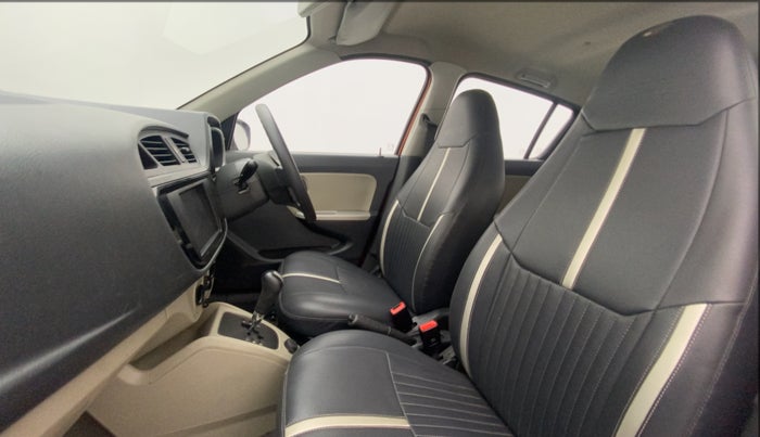 2015 Maruti Alto K10 VXI AMT, Petrol, Automatic, 61,739 km, Right Side Front Door Cabin