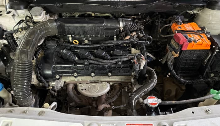 2019 Maruti Ciaz SIGMA 1.5 SHVS MT  PETROL, Petrol, Manual, 97,332 km, Engine View