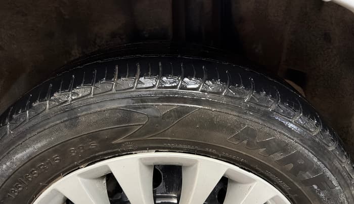 2019 Maruti Ciaz SIGMA 1.5 SHVS MT  PETROL, Petrol, Manual, 97,332 km, Left Rear Tyre Tread