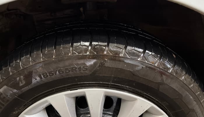 2019 Maruti Ciaz SIGMA 1.5 SHVS MT  PETROL, Petrol, Manual, 97,332 km, Left Front Tyre Tread
