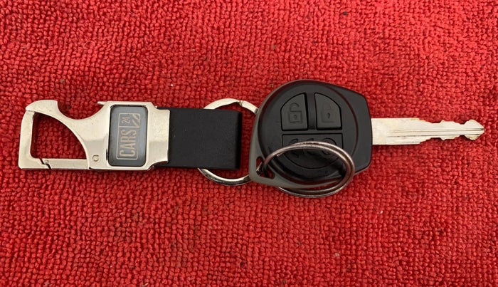 2013 Maruti Swift Dzire VXI, Petrol, Manual, 78,668 km, Key Close Up