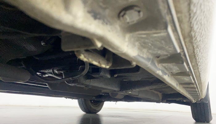 2013 Maruti Swift Dzire VXI, Petrol, Manual, 78,668 km, Right Side Underbody
