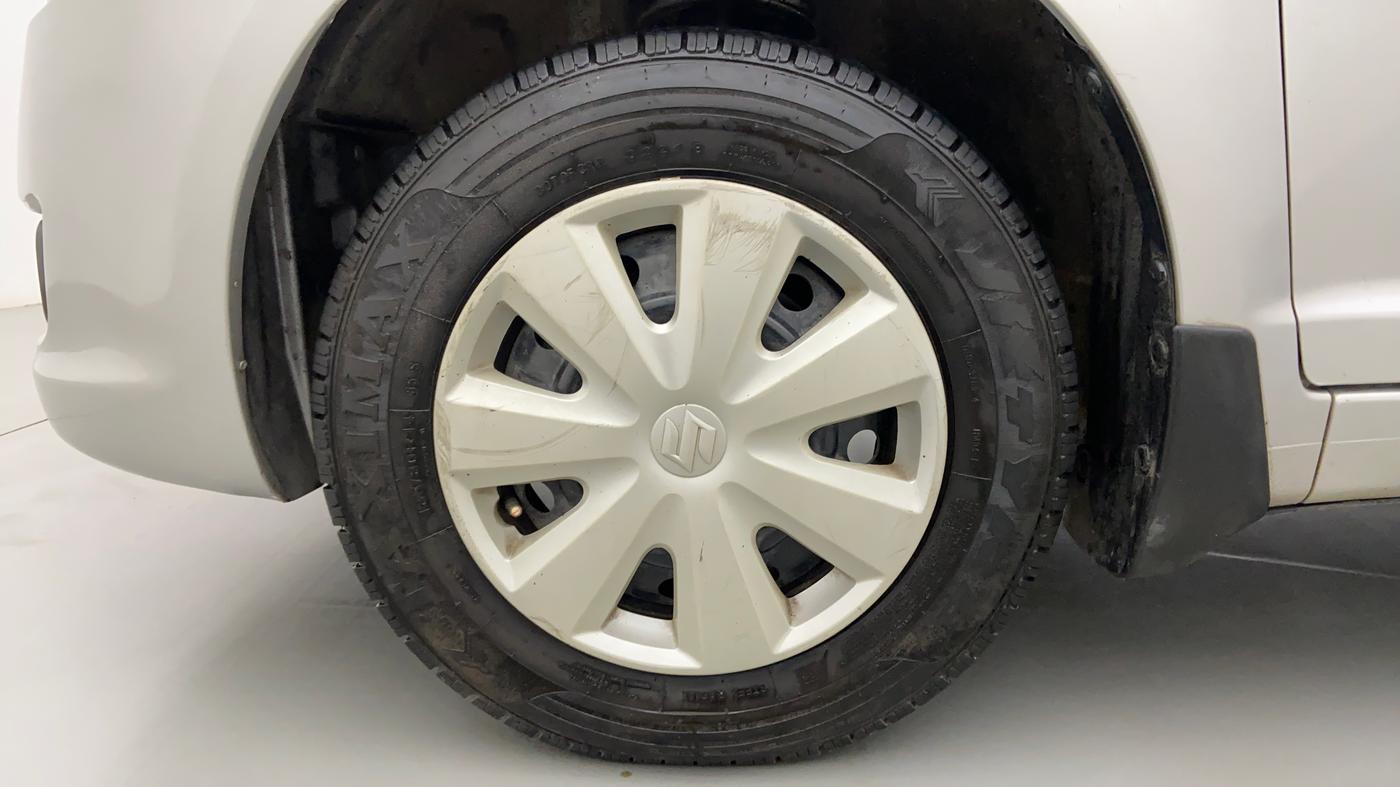 2011 Maruti Swift Dzire VXI, Petrol, Manual, 30,958 km, Left Front Wheel