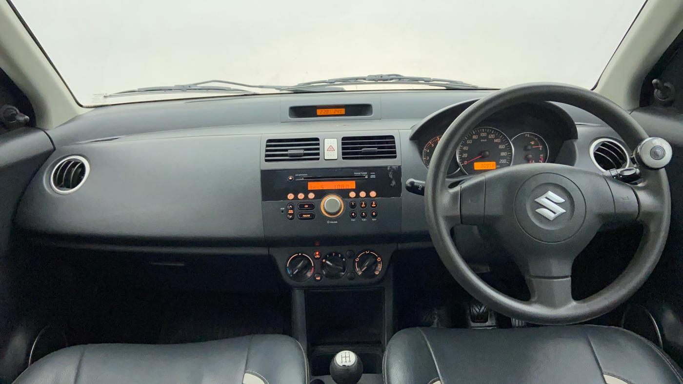 2011 Maruti Swift Dzire VXI, Petrol, Manual, 30,958 km, Dashboard