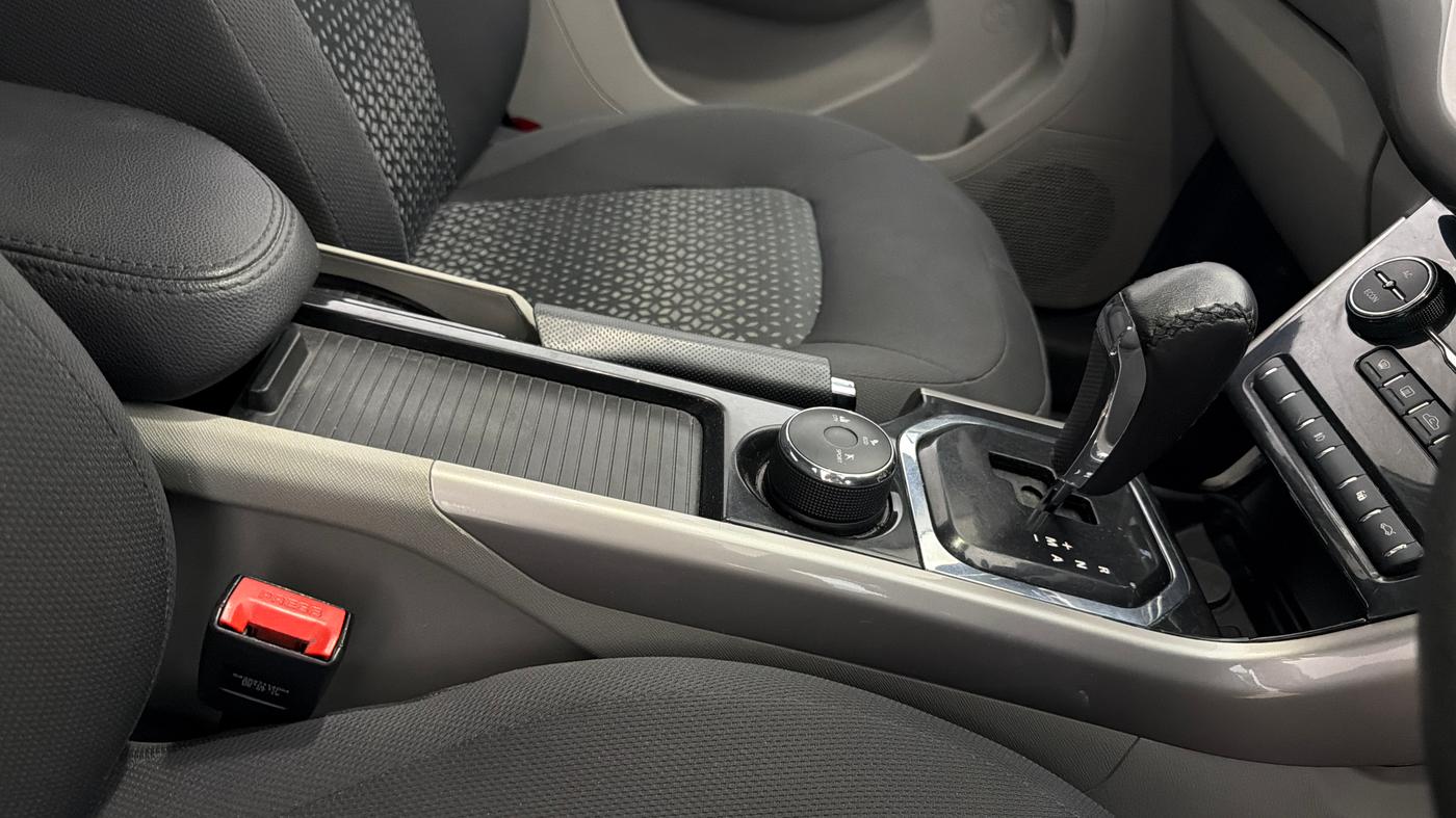 2019 Tata NEXON XZA PLUS PETROL DUAL TONE, Petrol, Automatic, 54,060 km, Gear Lever