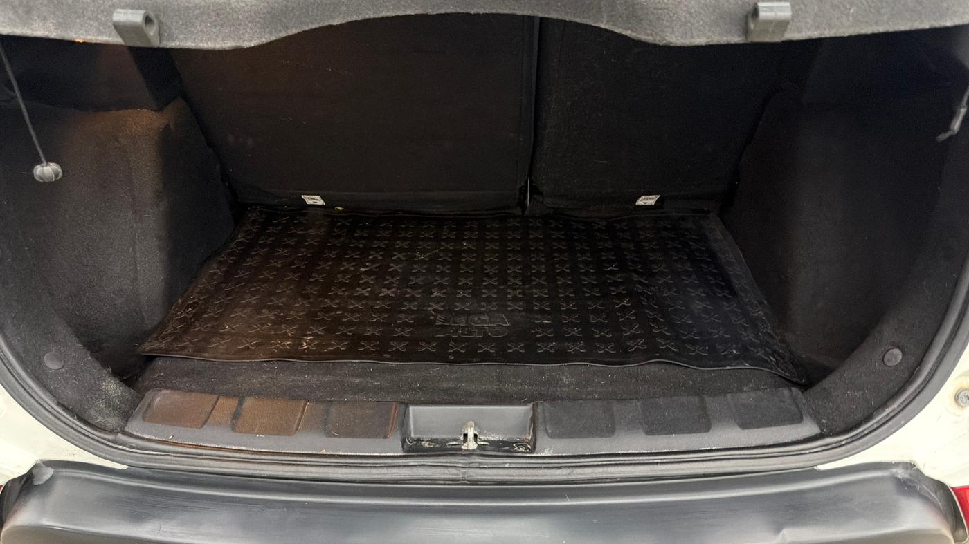 2019 Tata NEXON XZA PLUS PETROL DUAL TONE, Petrol, Automatic, 54,060 km, Boot Inside
