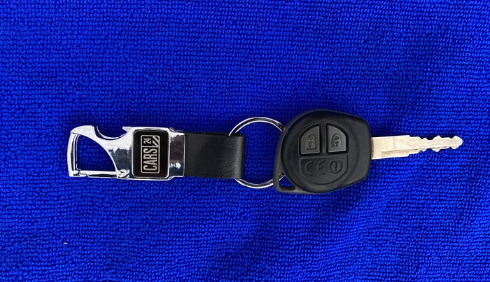 2018 Maruti Ertiga VDI SHVS, Diesel, Manual, 74,283 km, Key Close Up