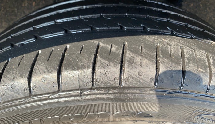 2018 Maruti Baleno ALPHA PETROL 1.2, Petrol, Manual, 36,958 km, Left Rear Tyre Tread