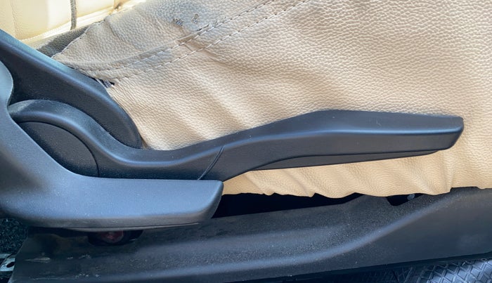 2018 Maruti Baleno ALPHA PETROL 1.2, Petrol, Manual, 36,958 km, Driver Side Adjustment Panel