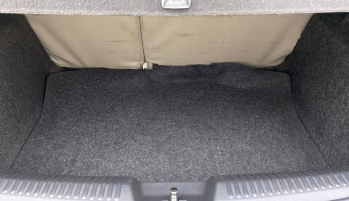 2012 Volkswagen Polo COMFORTLINE 1.2L PETROL, Petrol, Manual, 46,693 km, Boot Inside