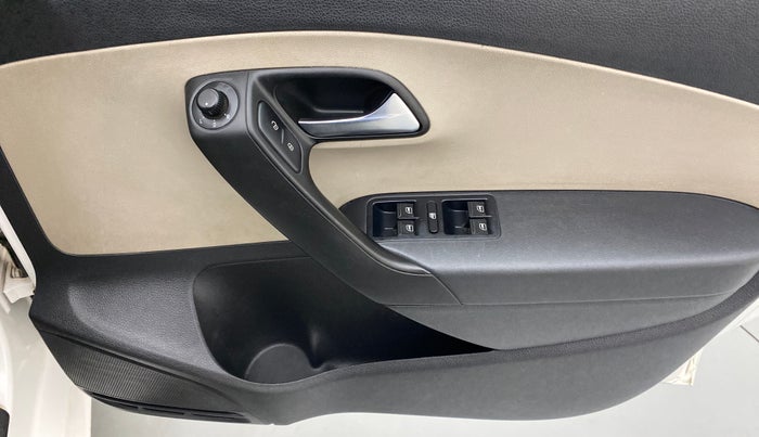 2012 Volkswagen Polo COMFORTLINE 1.2L PETROL, Petrol, Manual, 46,693 km, Driver Side Door Panels Control