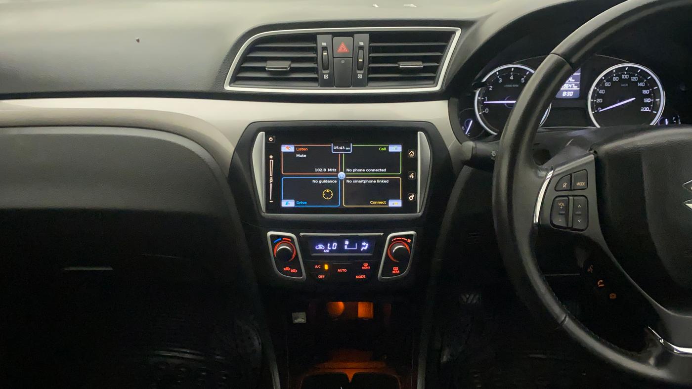 2015 Maruti Ciaz ZXI+ RS, Petrol, Manual, 19,612 km, Air Conditioner