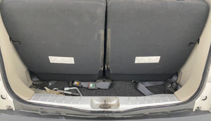 2019 Renault TRIBER RXT, Petrol, Manual, 35,615 km, Boot Inside