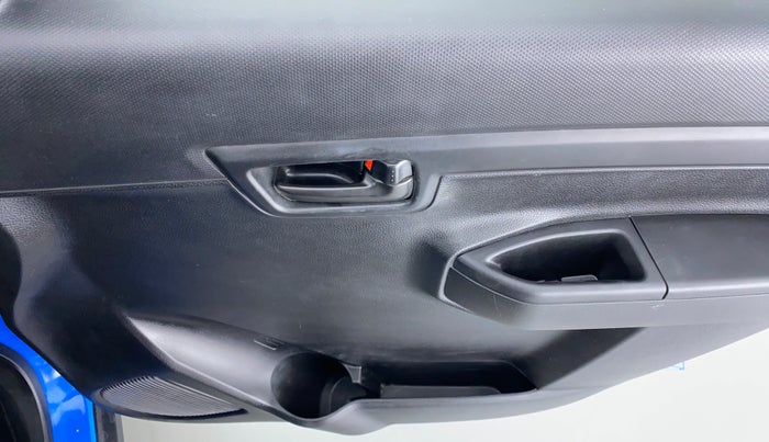 2020 Maruti S PRESSO VXI, Petrol, Manual, 15,693 km, Driver Side Door Panels Control