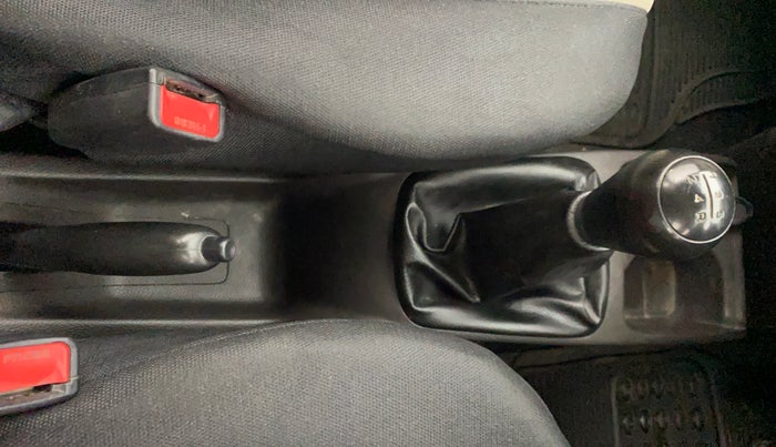 2013 Hyundai Eon D-LITE+, Petrol, Manual, 59,102 km, Gear Lever