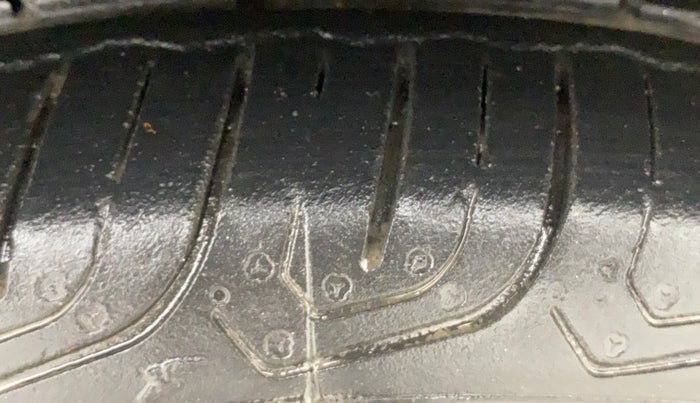 2016 Honda Jazz 1.2L I-VTEC VX, Petrol, Manual, 50,063 km, Right Rear Tyre Tread