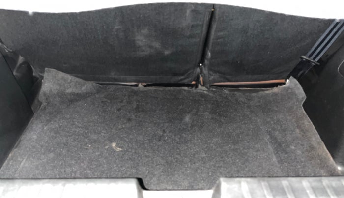 2016 Maruti Baleno DELTA PETROL 1.2, Petrol, Manual, 30,437 km, Boot Inside