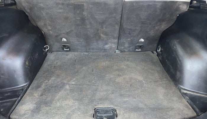 2018 Jeep Compass LIMITED 2.0 DIESEL, Diesel, Manual, 82,723 km, Boot Inside