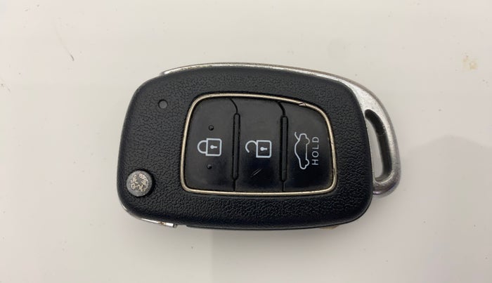 2018 Hyundai Xcent S 1.2, Petrol, Manual, 91,238 km, Key Close Up