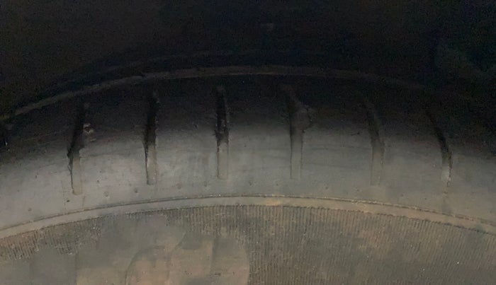 2018 Hyundai Xcent S 1.2, Petrol, Manual, 91,238 km, Right Front Tyre Tread