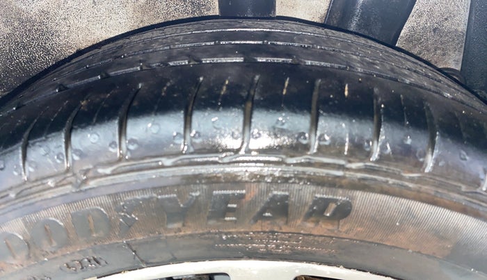 2018 Hyundai Xcent S 1.2, Petrol, Manual, 91,238 km, Left Rear Tyre Tread