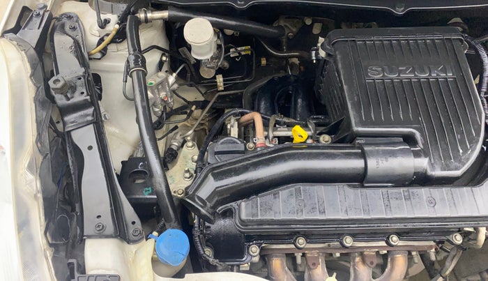 2016 Maruti Swift VXI, Petrol, Manual, 1,21,707 km, Engine View - Right