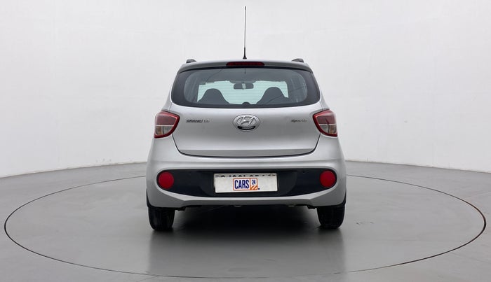2018 Hyundai Grand i10 SPORTZ 1.2 KAPPA VTVT, Petrol, Manual, 38,961 km, Back/Rear
