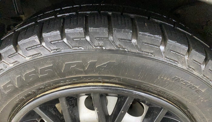 2020 Tata Tiago XE PETROL, CNG, Manual, 56,442 km, Right Rear Tyre Tread