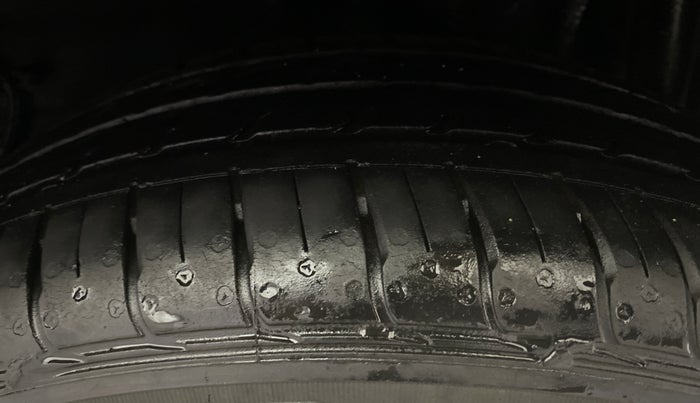 2022 Tata Tiago XZA PLUS PETROL, Petrol, Automatic, 25,474 km, Left Rear Tyre Tread