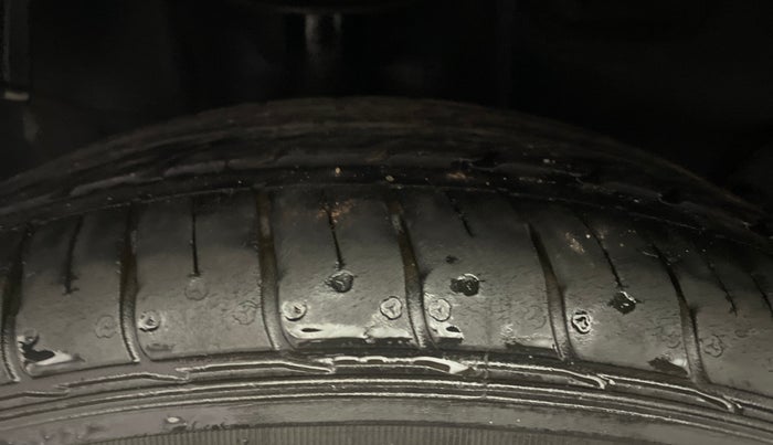 2022 Tata Tiago XZA PLUS PETROL, Petrol, Automatic, 25,474 km, Right Rear Tyre Tread