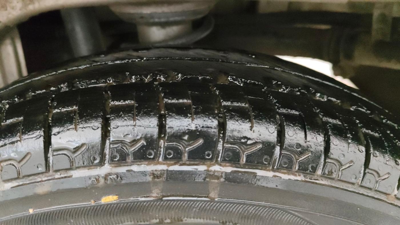 2013 Maruti Alto 800 LXI, Petrol, Manual, 77,328 km, Left Rear Tyre Tread
