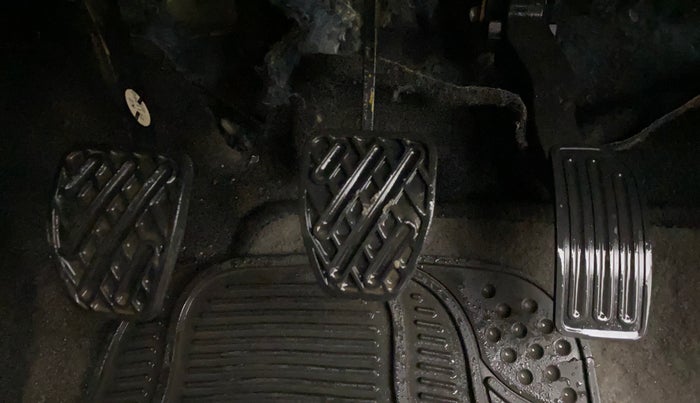 2017 Datsun Go Plus T, Petrol, Manual, 35,646 km, Pedals