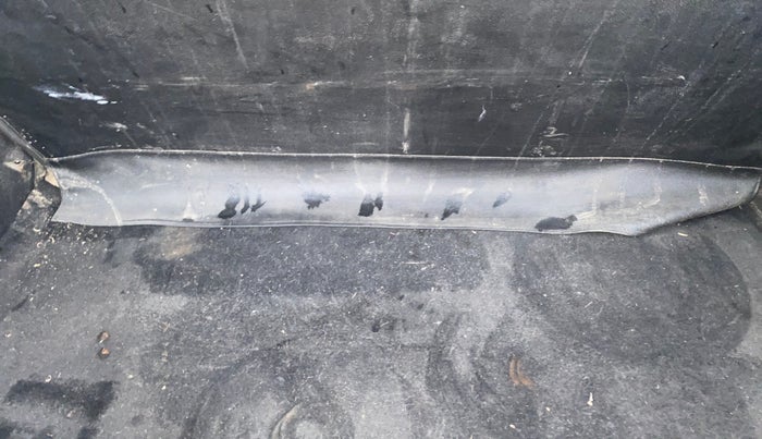 2017 Mahindra KUV 100 NXT K4+ D 6 STR, Diesel, Manual, 50,824 km, Boot Inside