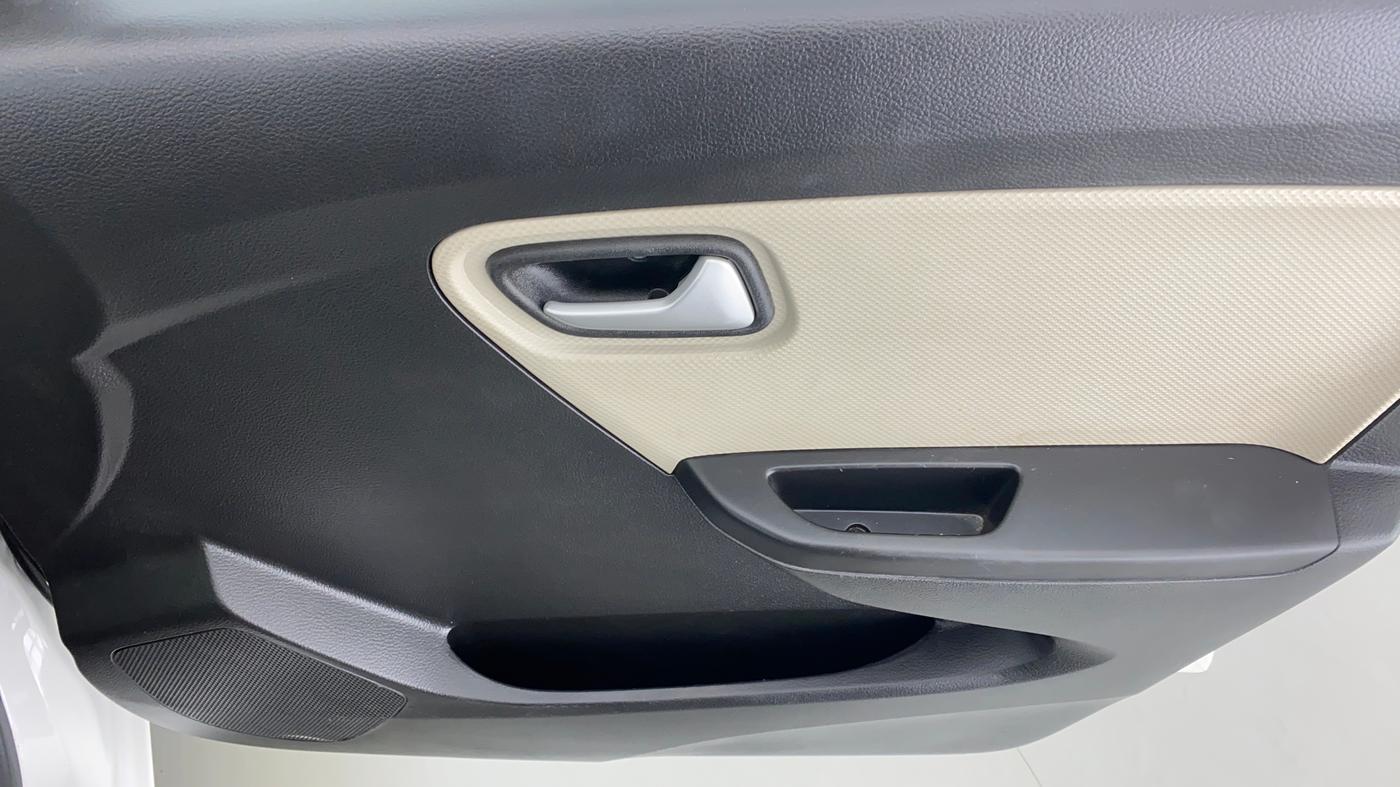 2021 Maruti Alto LXI, Petrol, Manual, 2,671 km, Driver Side Door Panels Control