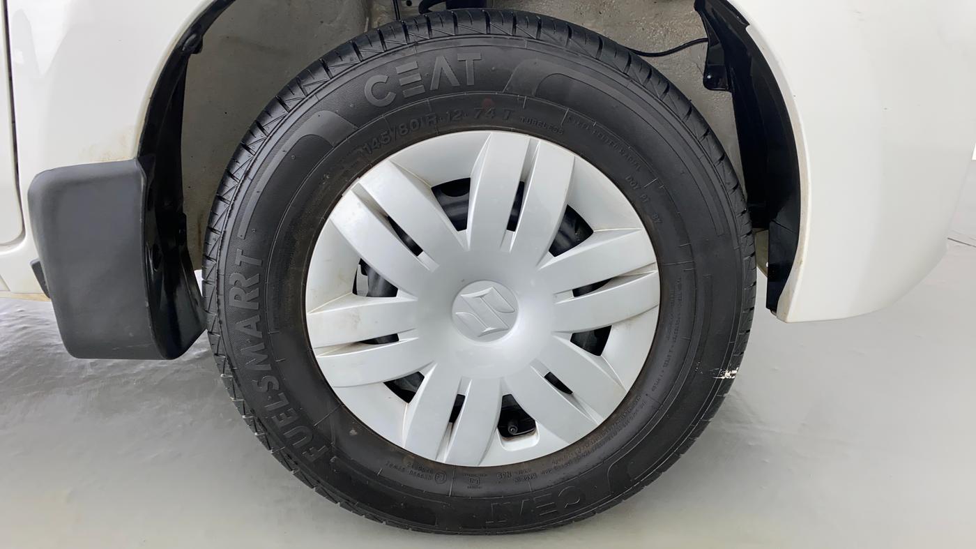 2021 Maruti Alto LXI, Petrol, Manual, 2,671 km, Right Front Wheel